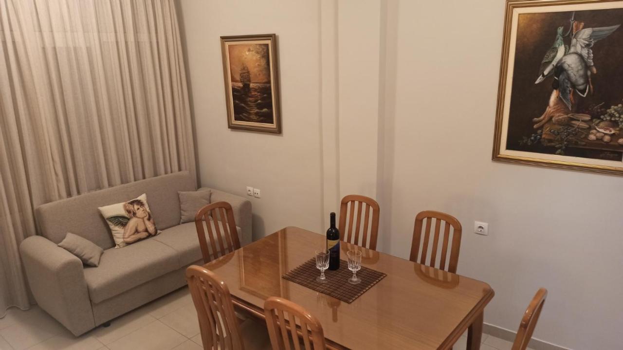Agathi'S House Apartment เปรเวซา ภายนอก รูปภาพ