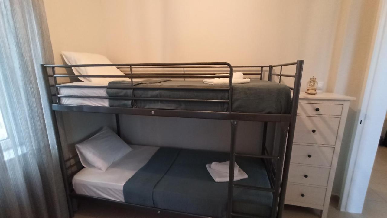 Agathi'S House Apartment เปรเวซา ภายนอก รูปภาพ