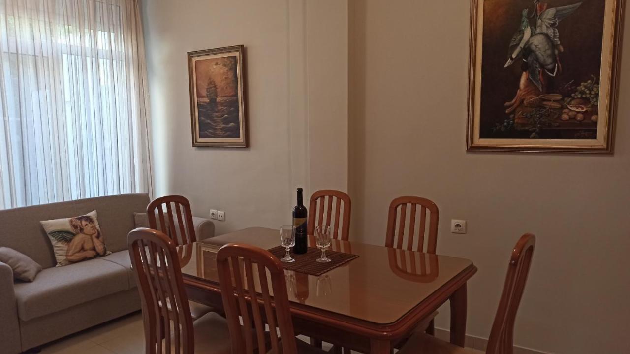 Agathi'S House Apartment เปรเวซา ภายนอก รูปภาพ